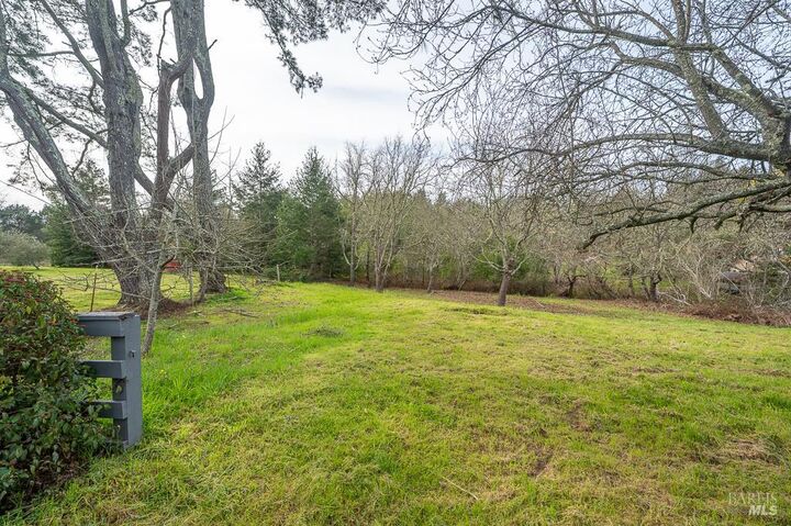 Property Photo:  790 Ferguson Rd Road  CA 95472 