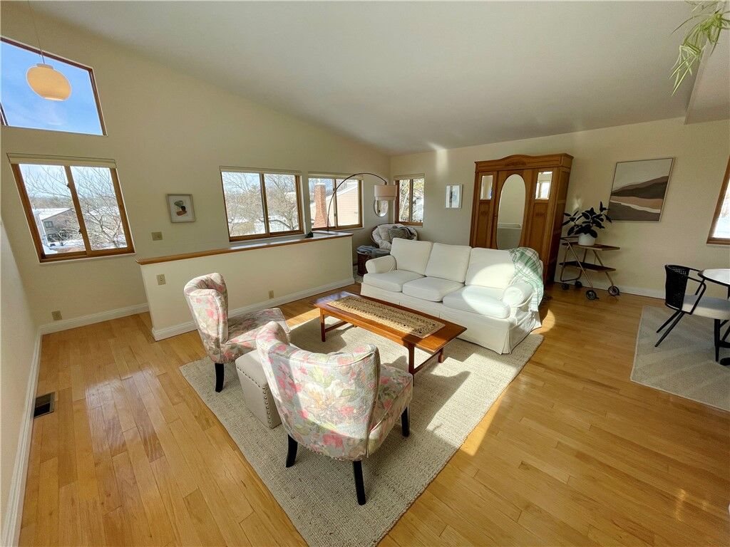 Property Photo:  231 Strawberry Hill Circle 4  NY 14850 