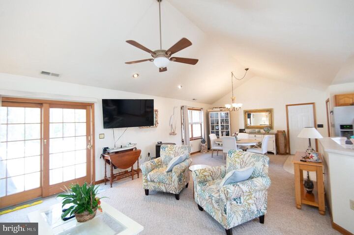 Property Photo: 3 Holly Terrace MD 21613