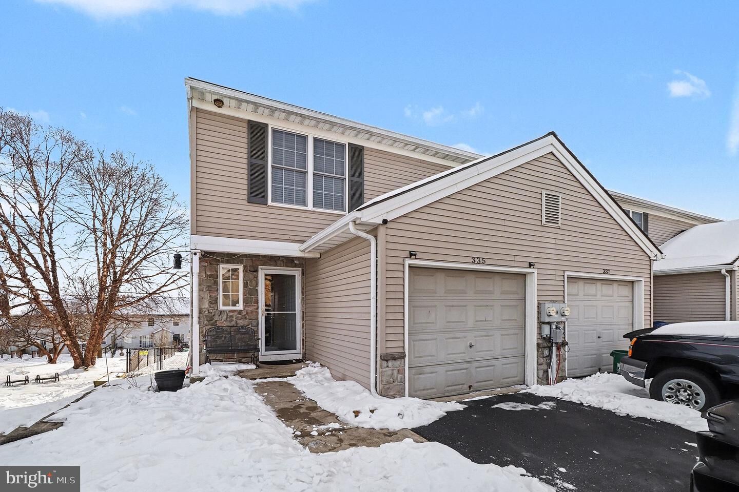 Property Photo:  335 Wild Cherry Lane  PA 17547 
