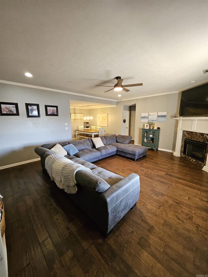 Property Photo:  19 Alfred Cove  AR 72034 