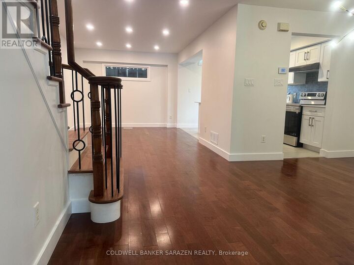 Property Photo:  454 Wisteria Crescent  ON K1V 0P1 