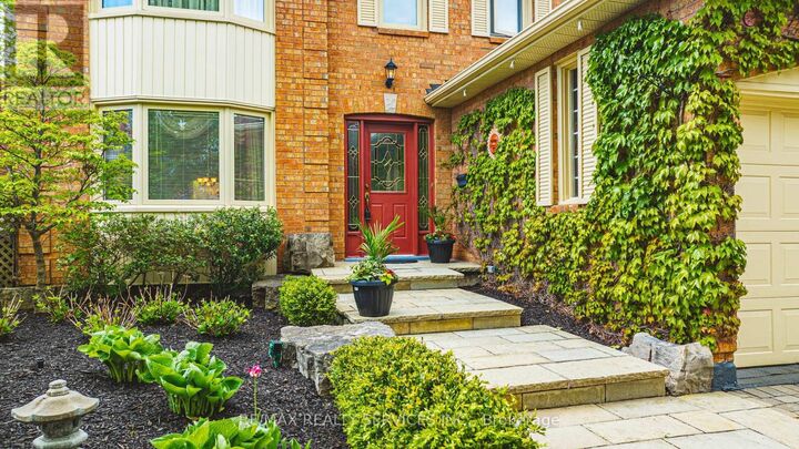 Property Photo:  17 Cox Crescent  ON L6X 3G8 