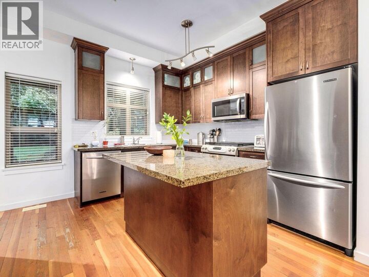 Property Photo:  250 Salter Street 123  BC V3M 0B7 