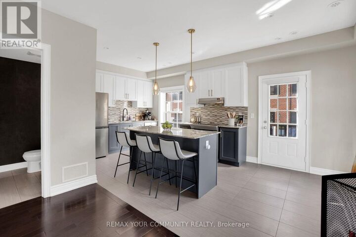 Property Photo: 10060 Keele Street 8 ON L6A 4V6