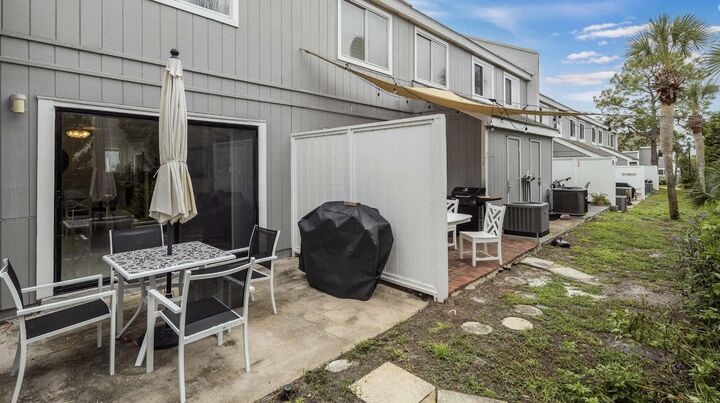 Property Photo: 940 Highway 98 Unit 16 FL 32541