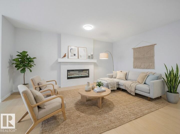 Property Photo:  17527 7 Street NE  AB T5Y 4K3 