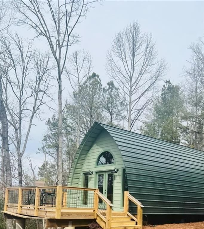 Property Photo:  402 Moreland Road  GA 30540 