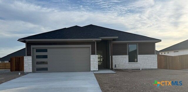 Property Photo:  1720 Paint Horse Trail  TX 76548 
