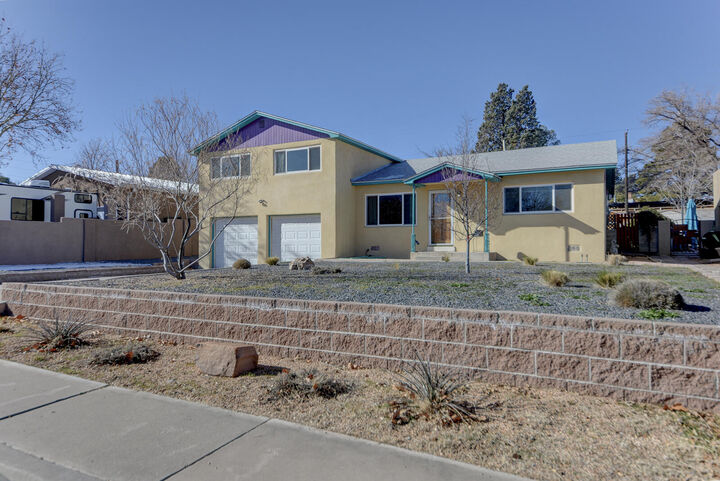 Property Photo:  1511 Rita Drive NE  NM 87106 