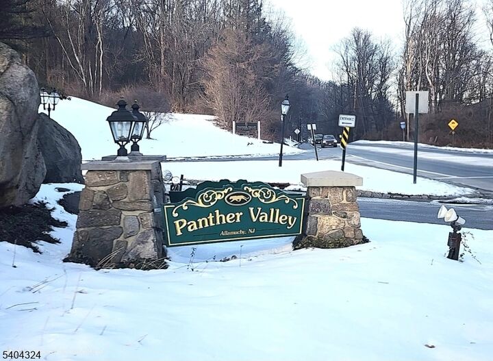 Property Photo:  17 Bowers Dr  NJ 07840 