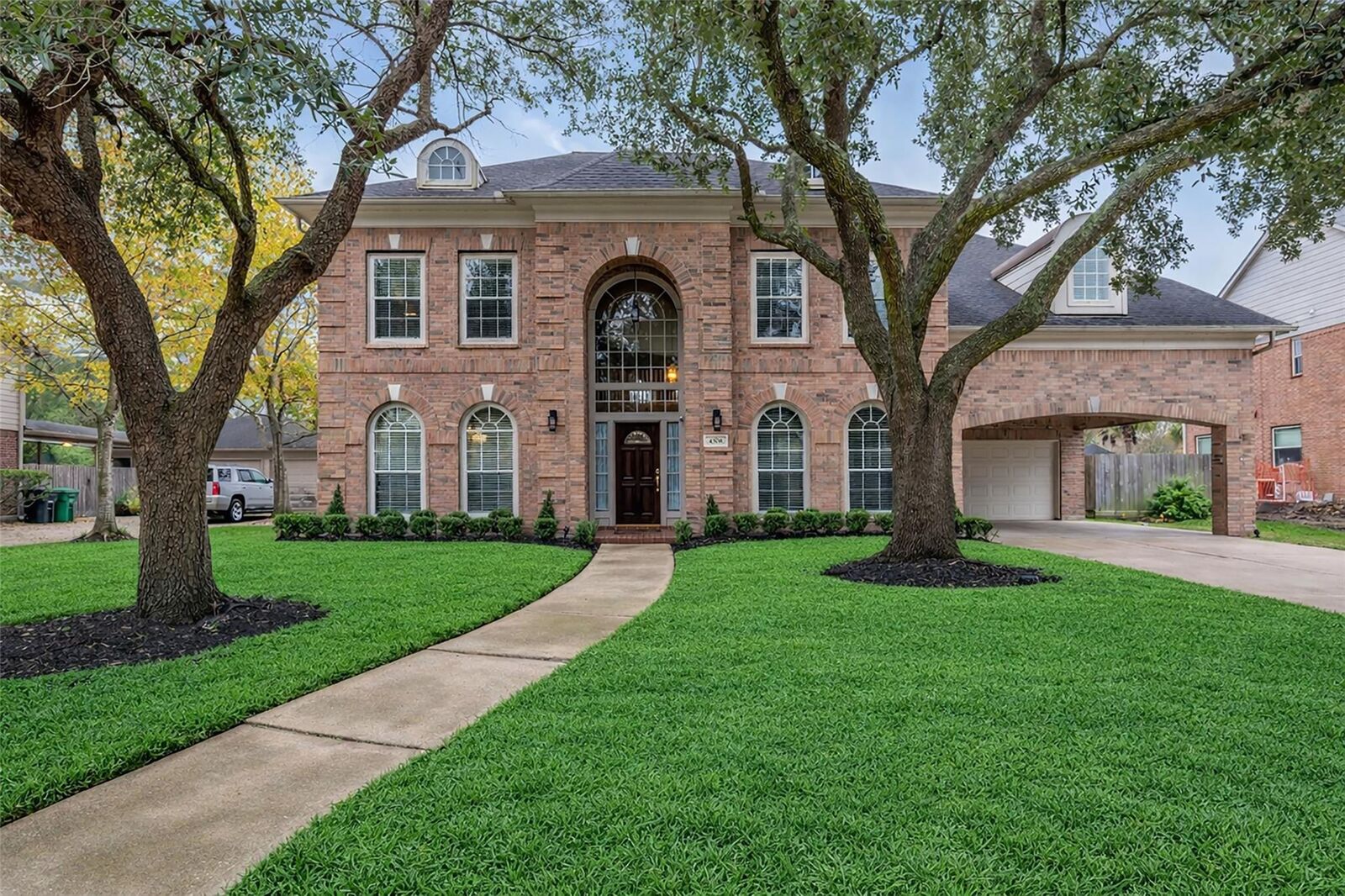 Property Photo:  4306 Towering Oak Court  TX 77059 