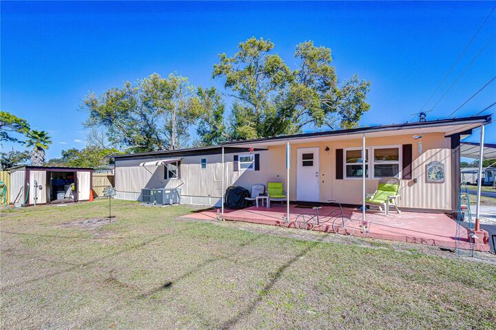 Property Photo:  39107 Hillcrest Drive  FL 33542 