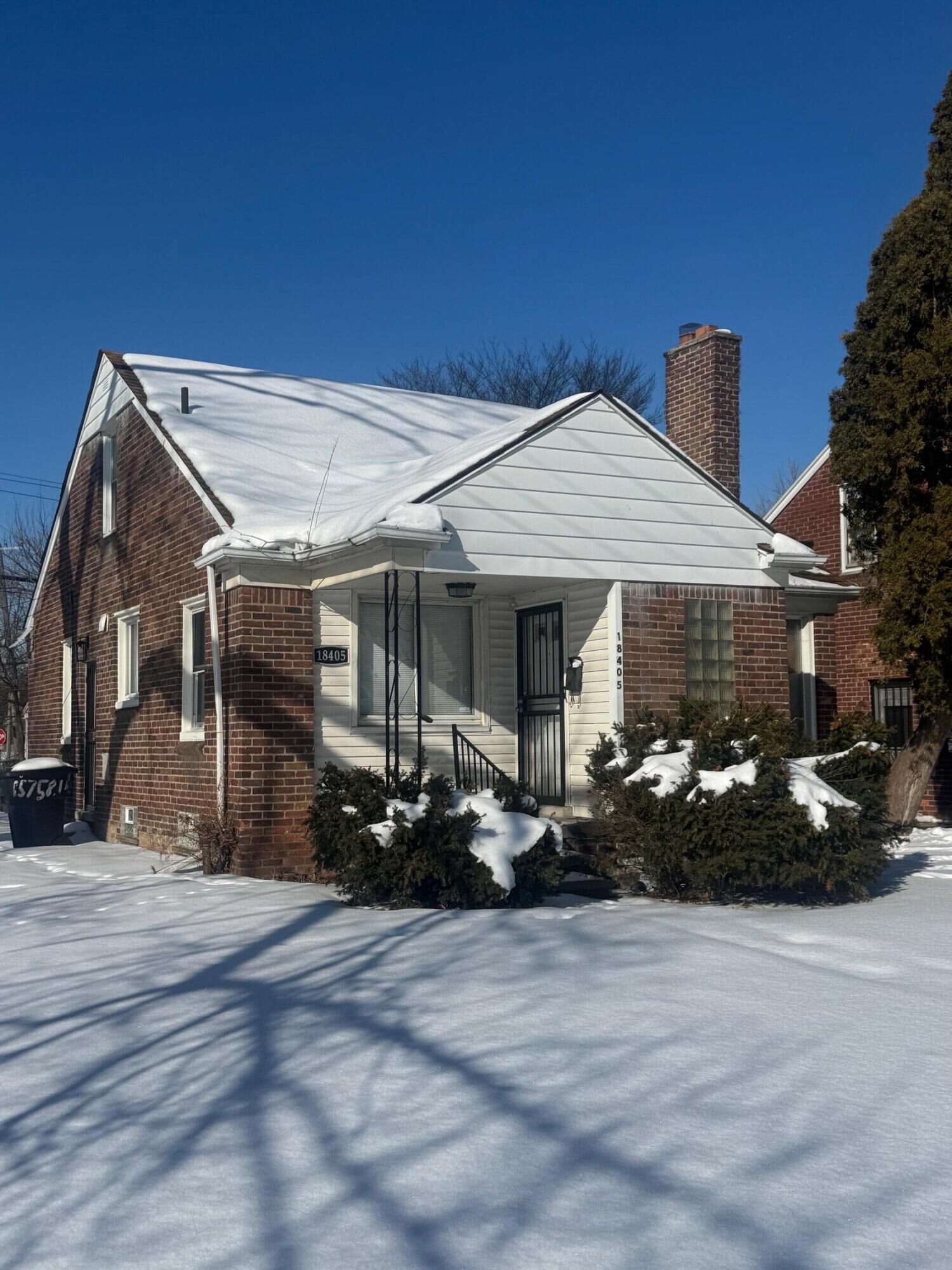 Property Photo: 18405 Archdale Street MI 48235