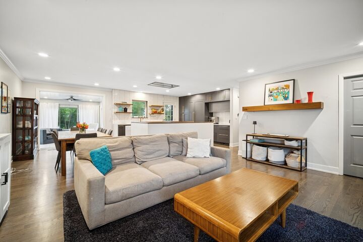 Property Photo:  505 Pine Court  IL 60044 