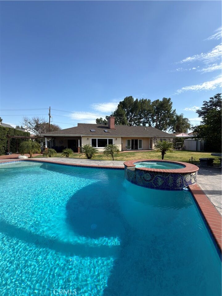 Property Photo: 5329 Mecca Avenue CA 91356