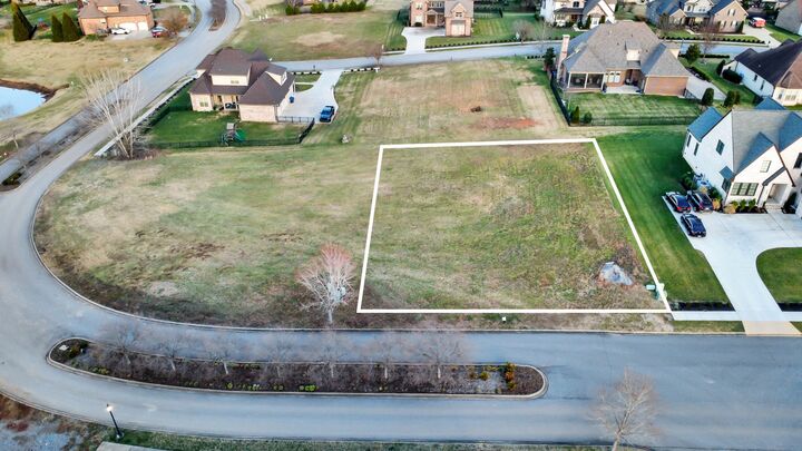 Property Photo:  2569 Stone Manor Way  TN 37043 