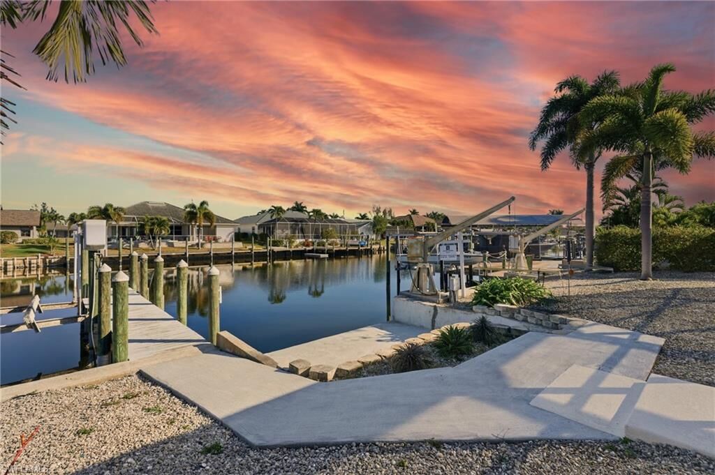 Property Photo:  17638 Corallina Dr  FL 33991 