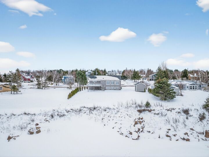 Property Photo: 40 Bayside Road PE C1N 4J9