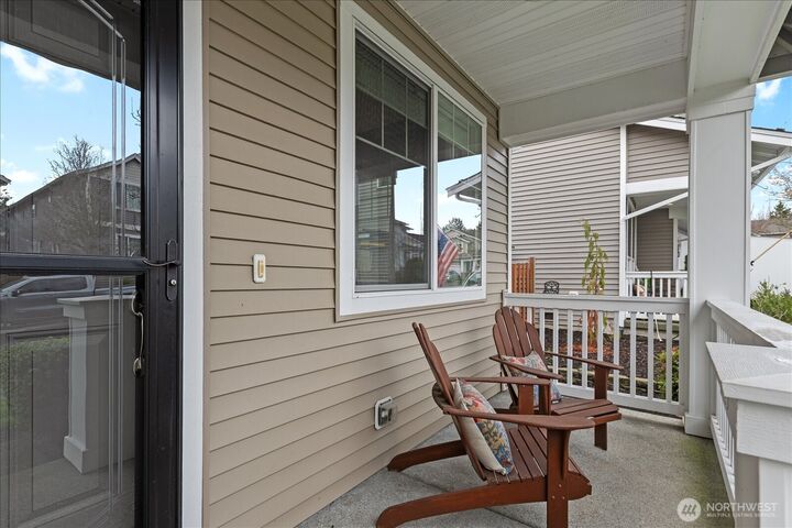 Property Photo:  2404  87th Drive NE  WA 98258 