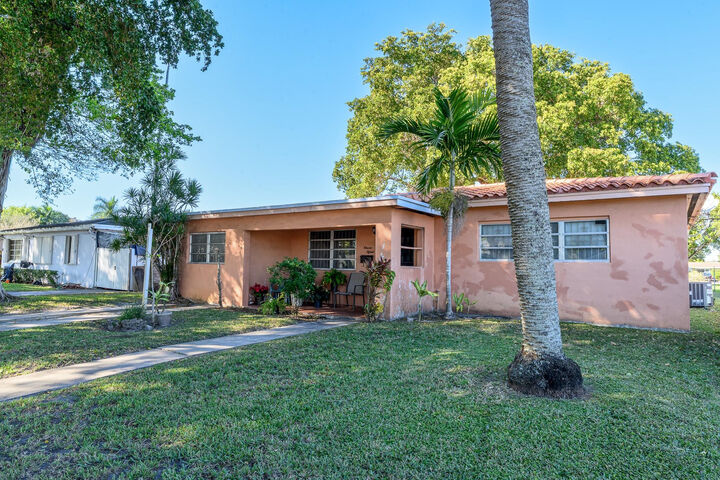 Property Photo: 1115 NW 85th Street FL 33150