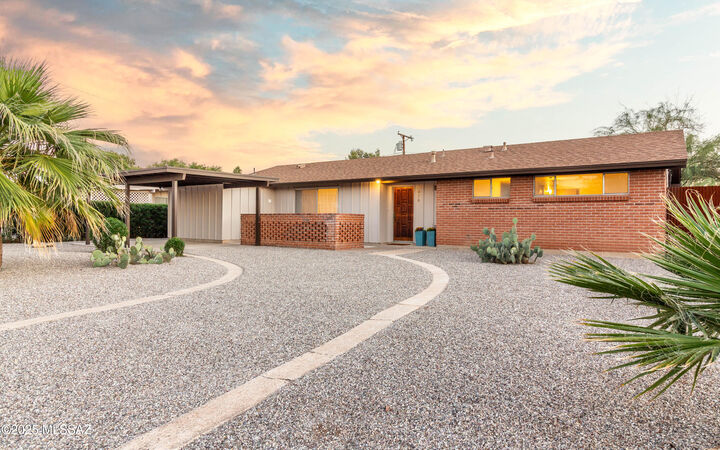 Property Photo:  7426 E Montecito Drive  AZ 85710 