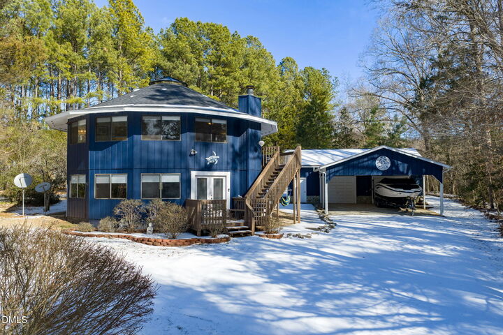Property Photo:  878 Anchor Drive  VA 23919 