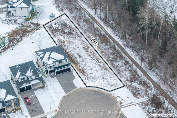 Property Photo:  200 Eagle Street  ON N0M 2K0 
