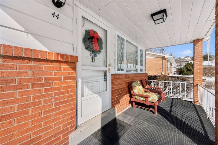 Property Photo:  44 Mark Dr  PA 15626 