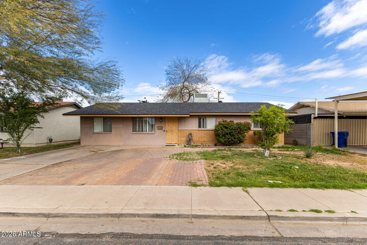 Property Photo:  1246 E Millett Avenue  AZ 85204 