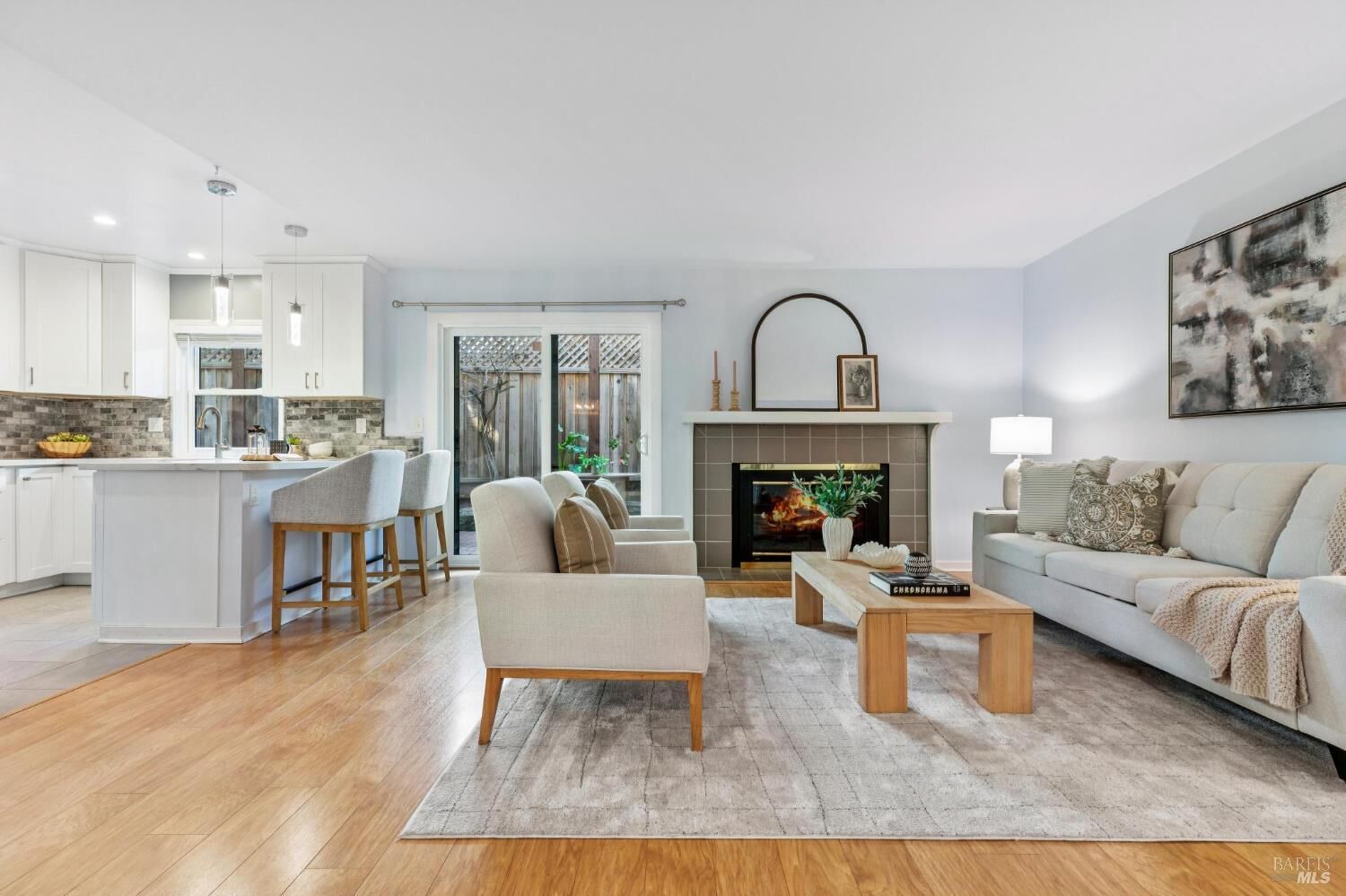 Property Photo: 818 2nd Street CA 95476