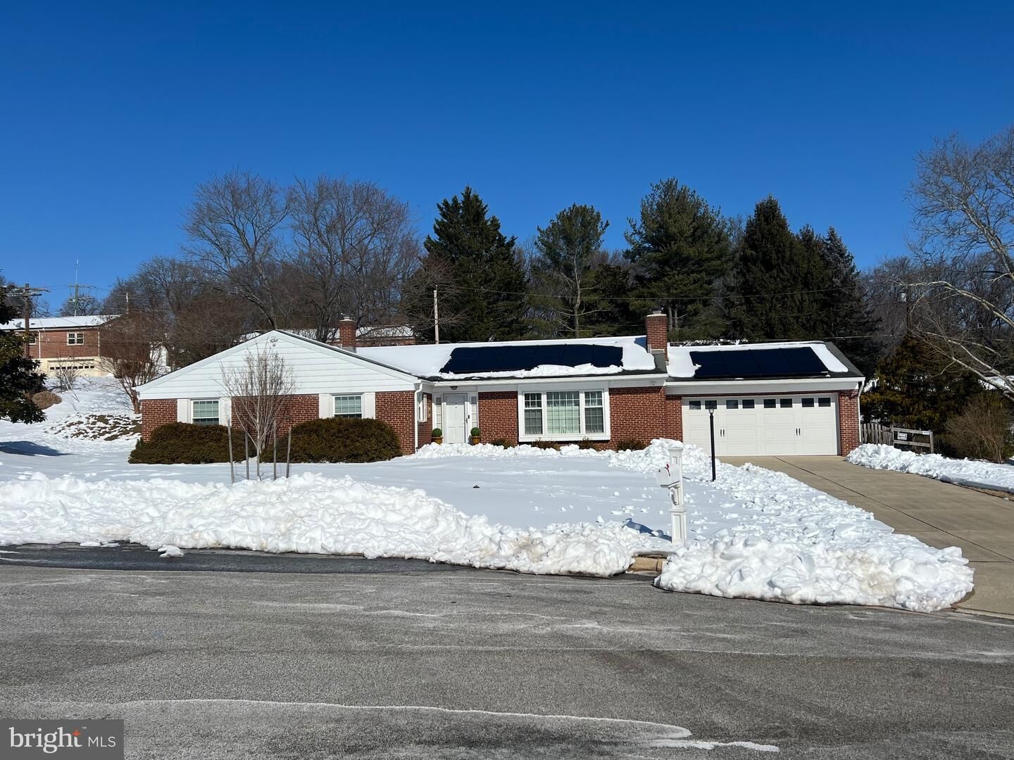 Property Photo:  1002 Dunblane Road  MD 21286 