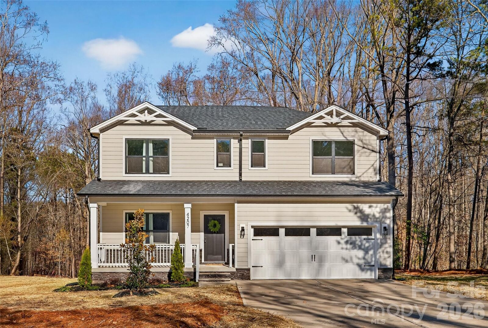 Property Photo:  4207 Eagle Chase Drive  NC 28216 