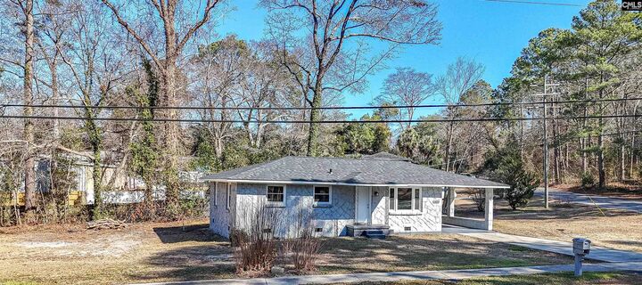 Property Photo:  5400 Pinestraw  SC 29206 