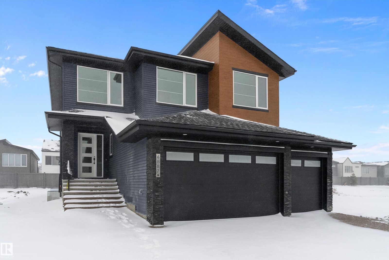 Property Photo:  6887 Knox Loop SW  AB T6W 4R3 