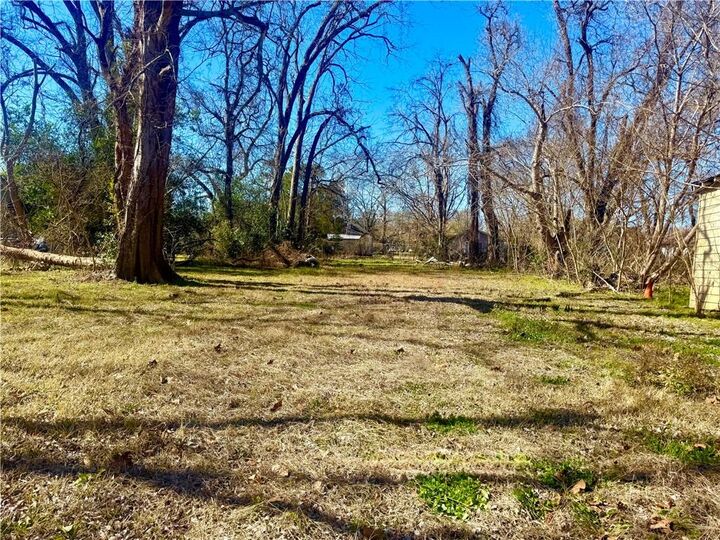 Property Photo:  2164 Harris Street  LA 71301 