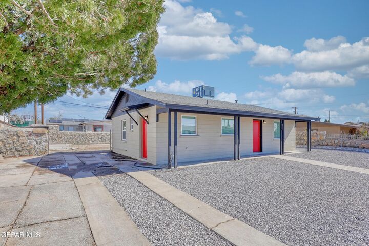 Property Photo: 1104 Alaska Street TX 79915