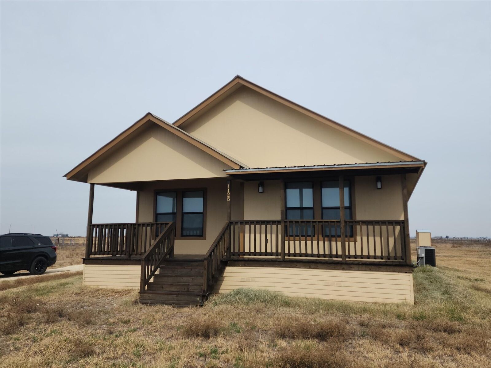 Property Photo:  1128 Fm 532  TX 77975 