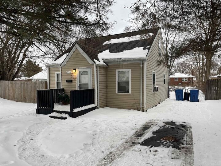 Property Photo:  21548 Doepfer Road  MI 48091 