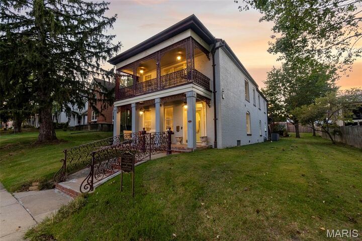 Property Photo: 309 S Spanish MO 63701