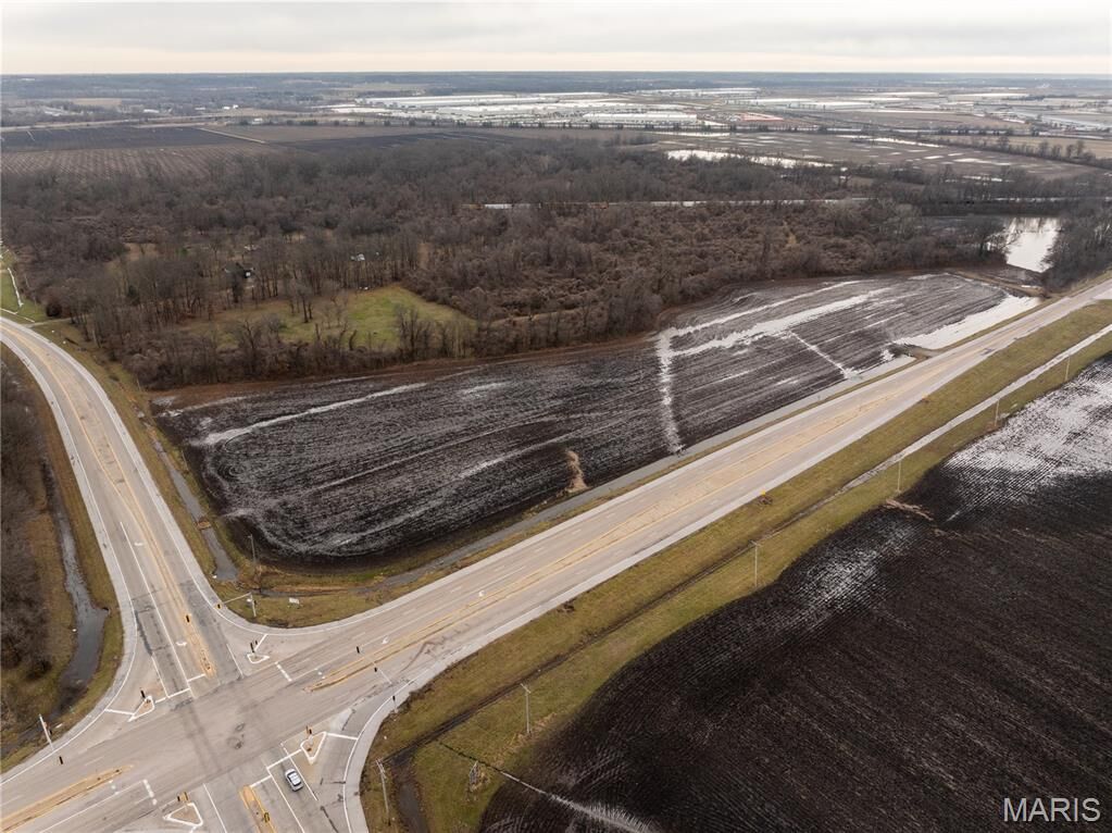 Property Photo:  4220 New Poag Road  IL 62087 