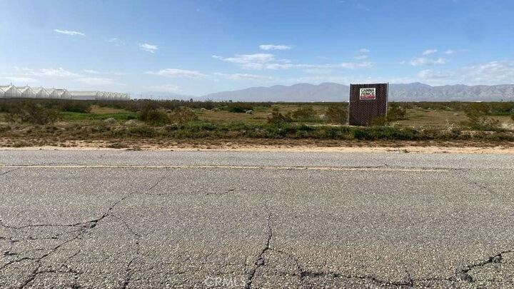 Property Photo:  0 Neuralia Road  CA 93505 