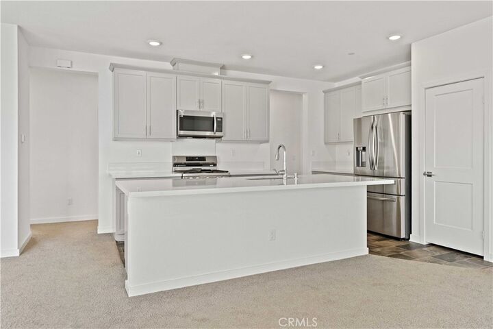 Property Photo: 463 Besalu Terrace CA 92692