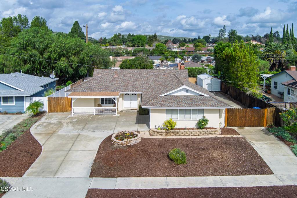 Property Photo: 195 Tennyson Street CA 91360