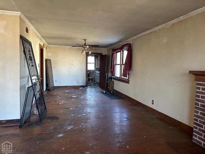 Property Photo: 927 Cherry Street AR 72342