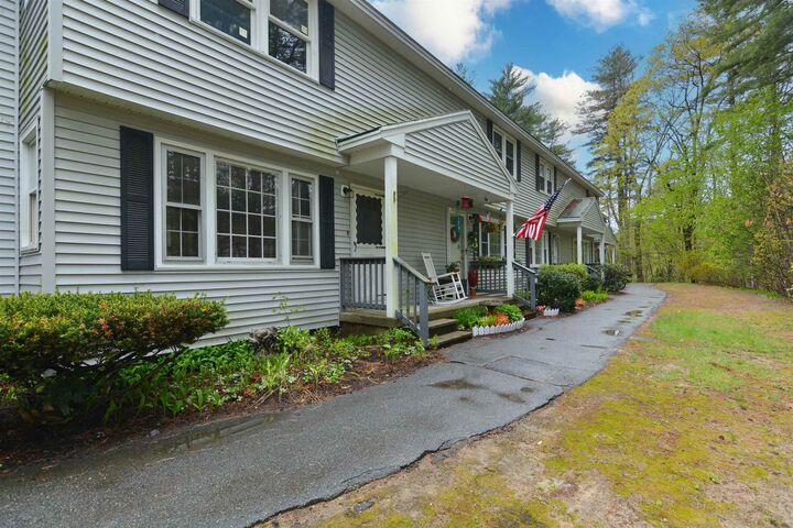 Property Photo: 3 Holly Lane NH 03053