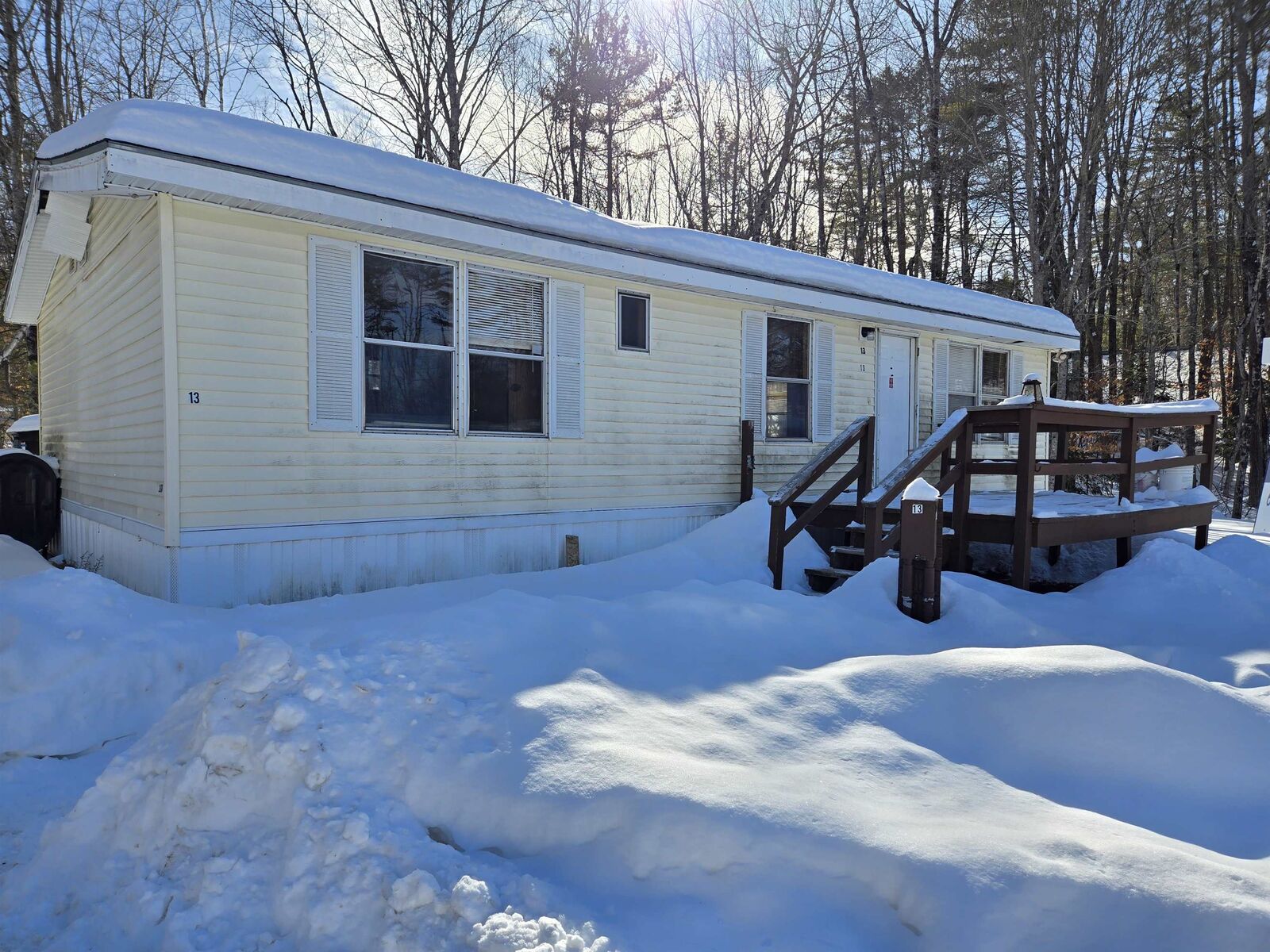 Property Photo:  862 Mayhew Turnpike  NH 03222 