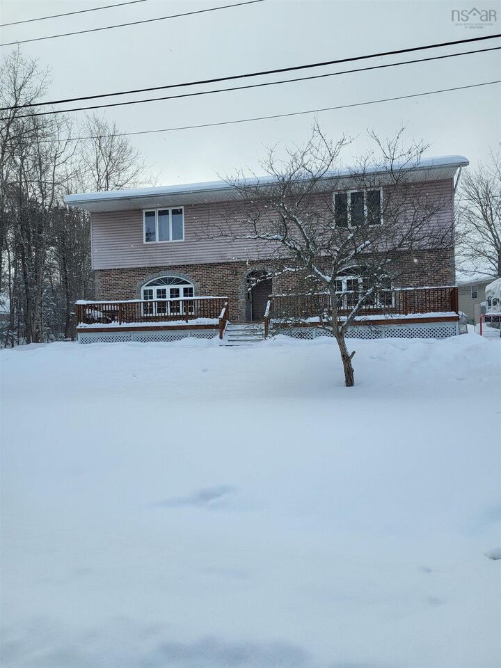 17/19 Annabelle Drive — photo 1