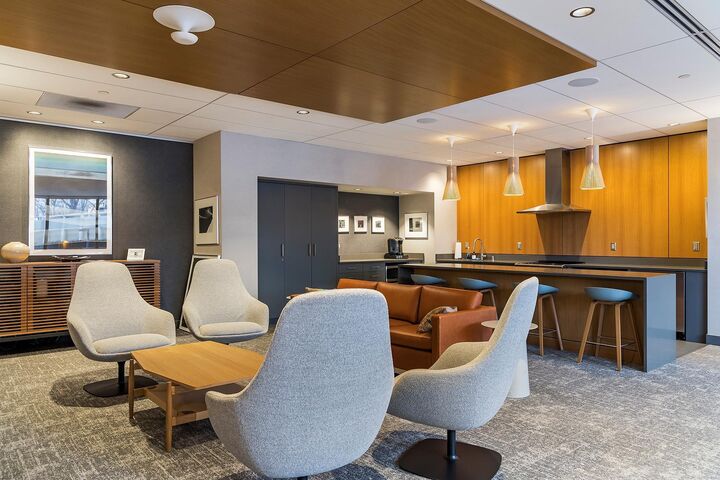 Property Photo:  1225 Lasalle Avenue 501  MN 55403 