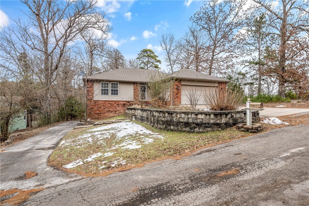 Property Photo:  2 Millom Lane  AR 72714 